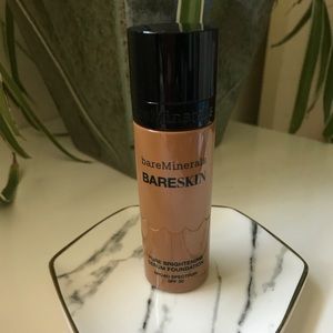BareMinerals BARESKIN In Bare Almond 16